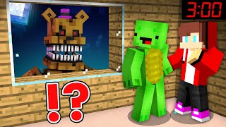 JJ and Mikey Escape From Five Nights Freddy's Fnaf At Night in Minecraft Challenge Maizen