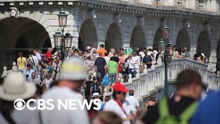 Venice introducing new rules to curb tourism