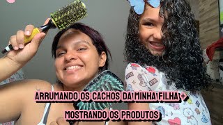 MOSTRANDO OS PRODUTOS QUE USO NOS CACHOS DA MINHA FILHA