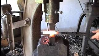 Smedja Frost Sweden, forging a blacksmith tong