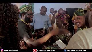 AWESOME LIVE AT A BURIAL LAGOS PARTY