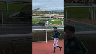 岩田康誠風 サインの断り方 #shorts #競馬 #岩田康誠 #サイン #阪神競馬場