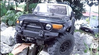 RC 4x4 | HPI Venture Scale Off-Road on Rocks | Toyota Fj Cruiser | 2018