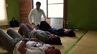 【インバウンド向け】Airbnb訪日外国人も注目！観光体験プログラム「SAMURAI YOGA」