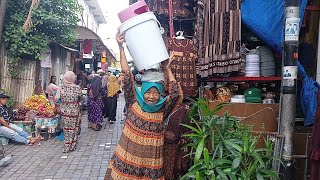 BANYAK YANG LEWAT TAPI GAK BELI BORONG MIE BIHUN MBAH KHOLINA