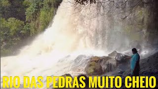 PERIGO! FOMOS NA CACHOEIRA DO RIO DAS PEDRAS EM UBERLÂNDIA, MUITA CHUVA, AUMENTO DO VOLUME DE ÁGUA