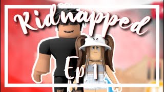 Kidnapped In Roblox Russia Ft Aunty Lulu Aplayz Yt - i was captured on bloxburg friends had to save me roblox