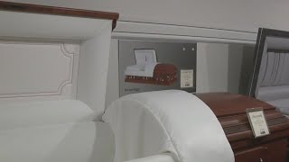 'New low': Funeral scam circulating | FOX 5 News