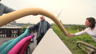 Installation process of Sheila Hicks, Hop, Skip, Jump, and Fly: Escape From Gravity