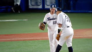 ヤクルト今野龍太1死満塁のピンチで岡本、ポランコを連続で抑える