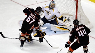 Ducks battle back to even series with Predators