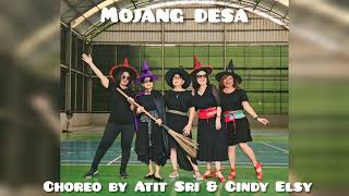 Mojang Desa line dance choreographed by Atit Sri (INA) & Cindy Elsy (INA)