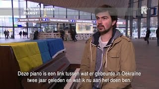 'Protestpianist' Matsekh geeft optreden in Rotterdam