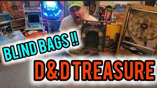 Opening D&D Undermountain Blind Treasure Dice Bags sealed case!