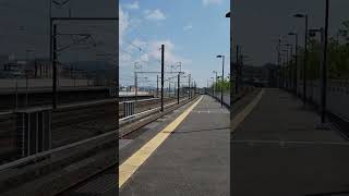 【新幹線】掛川駅を高速で駆け抜ける N700系 ～part2～ #shorts