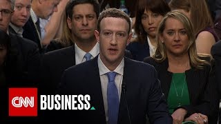 Zuckerberg: Average person doesn't read full terms of service