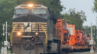 NS 4357 AC44C6M leads a short NS 913 MOW train crawling through Manville NJ! 9/22/2023