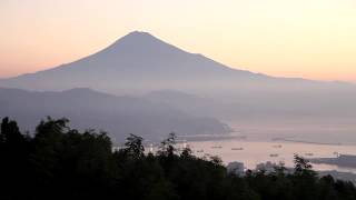 静岡県　日本平から富士山と朝日　その1