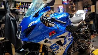 スズキ　GSXR1000R タンクペイントプロテクションフィルム施工　バイクPPF オートバイコーティング