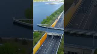 दुनिया का सबसे अनोखा पुल | Amazing Bridge in the World #shorts