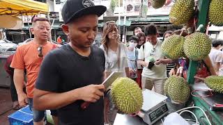 馬來之友 - 吉隆坡 夜市前的阿羅街 祥信記榴蓮王 貓山王榴槤 - 永安旅遊 Malaysia 吉隆坡 吉膽島 度假美食5天團 2023年5月2日