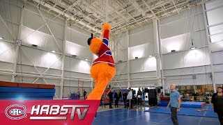 Youppi! trains with Cirque du Soleil performers