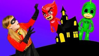 Assistant Incredibles 2 Dress Up  is Scared by the PJ Masks Spooky Costumes