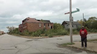 CHICAGO'S SAD AND EMPTY NEIGHBOR / GARY INDIANA
