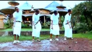 Birhanu Tezera ft. Tsegaye Dandana - Manew Tew Yemilegn (ማነው ተው ሚለኝ) [Oromo Music]