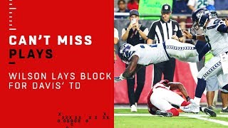 Russell Wilson Lays Huge Block on Mike Davis' TD Run!