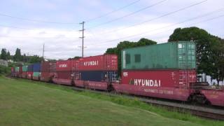 UP 7895 Leads A Stack Train @ Old Town Tacoma, WA w Canon HF11