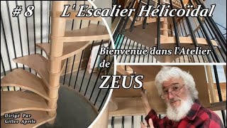 # 8 Escalier Hélicoïdal en Hêtre Massif