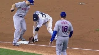 NYM@NYY: Buck's infield single plates Quintanilla