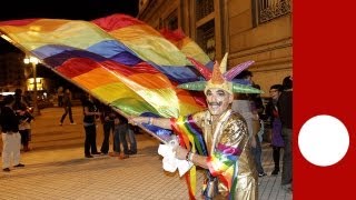 Uruguay approva matrimonio gay