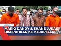 Begini Ekspresi Mario Dandy dan Shane Lukas saat Diserahkan ke Kejari Jakarta Selatan