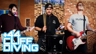 Plus 44 - Cliff Diving (Full Cover)