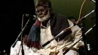 Tamil Muslim Songs Iraivanidam Kai by E M hanifa