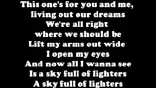 Eminem - Lighters feat. Bruno Mars [Lyrics]