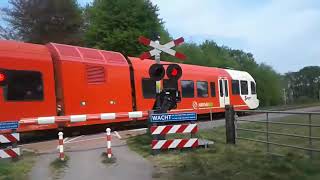 Spoorwegovergang Ruurlo // Dutch Railroad Crossing