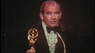 Ed Asner and Valerie Harper win 1972 Emmys for The Mary Tyler Moore Show