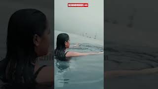 Swimming pool- ൽ Sadhika നീന്തി തുടിക്കുകയാണ്.🏊🏻‍♀️🤩