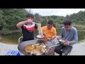 민물새우와 해물의 콜라보 국물이 끝내주는 해물라면 delicious seafood ramen