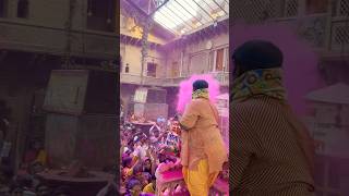 Shri ji mandir me world famous Holi #trending #krishna #barsana #holi #radharani #shorts