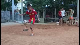 မောင်ချစ်နိုင်ရဲ့ Skill