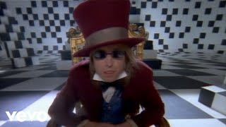 Tom Petty And The Heartbreakers - Don't Come Around Here No More (Official Music Video)