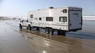 Sneaker wave almost gets motorhome Pismo beach Ca  2010 02 13 0