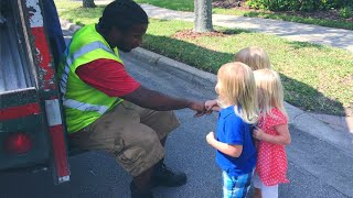 Small Acts Of Kindness but Meaningful In Real Life That Will Melt Your Heart ❤️