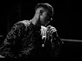 MC Livinho - Sarrei Grandão na Novinha do Bundão (DJ LK) Lançamento 2017