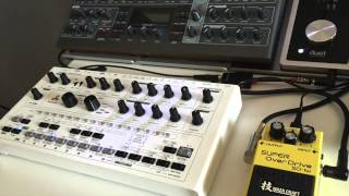 Avalon by Abstrakt Instruments clone Roland TB-303