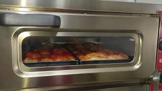 Pizza in teglia: cottura in forno Verace 11